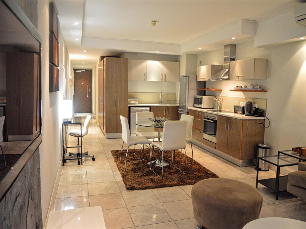 Canal Quays Apartments كيب تاون المظهر الخارجي الصورة